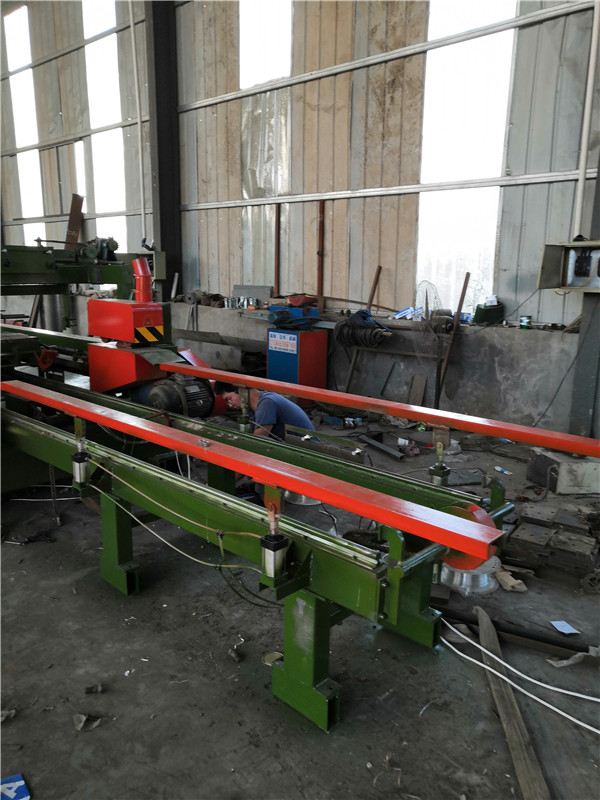 全自動拼板機(jī)廠家 全自動拼板機(jī)廠家